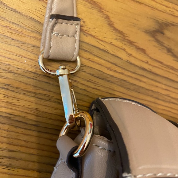 Bottega Veneta INSPIRED Padded Cassette purse. Brand unknown - Picture 7 of 10